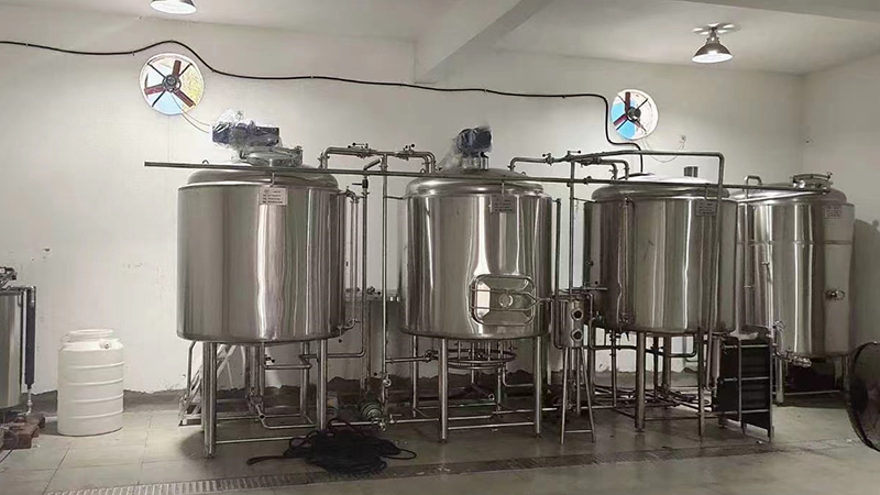湖里沧州075精酿啤酒厂